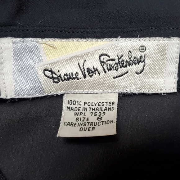 Vintage 70s Diane Von Furstenberg Black Sheer Chiffon Pleated Button Up Blouse 8 - Picture 16 of 16